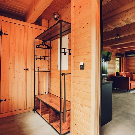 Osada Kanada Holiday home *